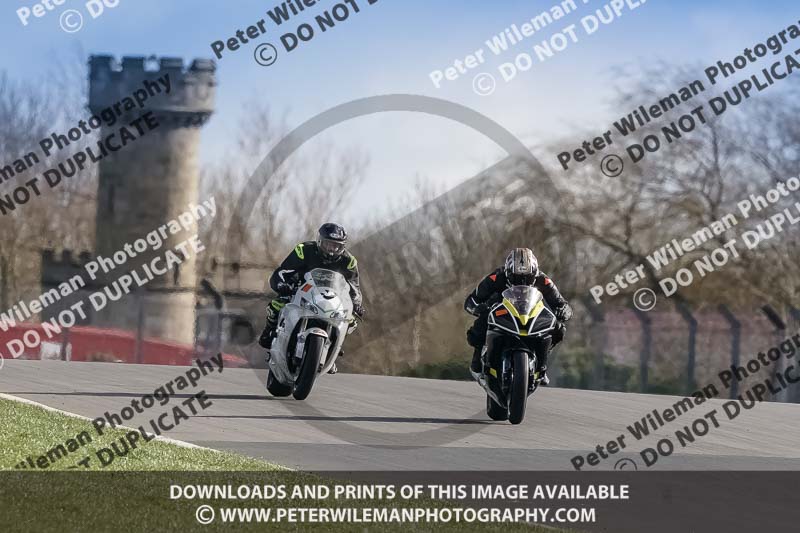 donington no limits trackday;donington park photographs;donington trackday photographs;no limits trackdays;peter wileman photography;trackday digital images;trackday photos